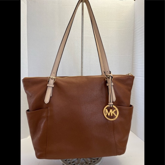 Michael Kors tote - Picture 1 of 11